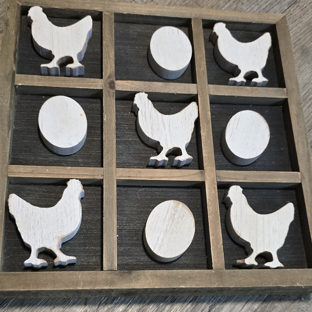 LOWERED PRICE  TIC-TAC-TOE Wooden Chickens& Eggs Nwt